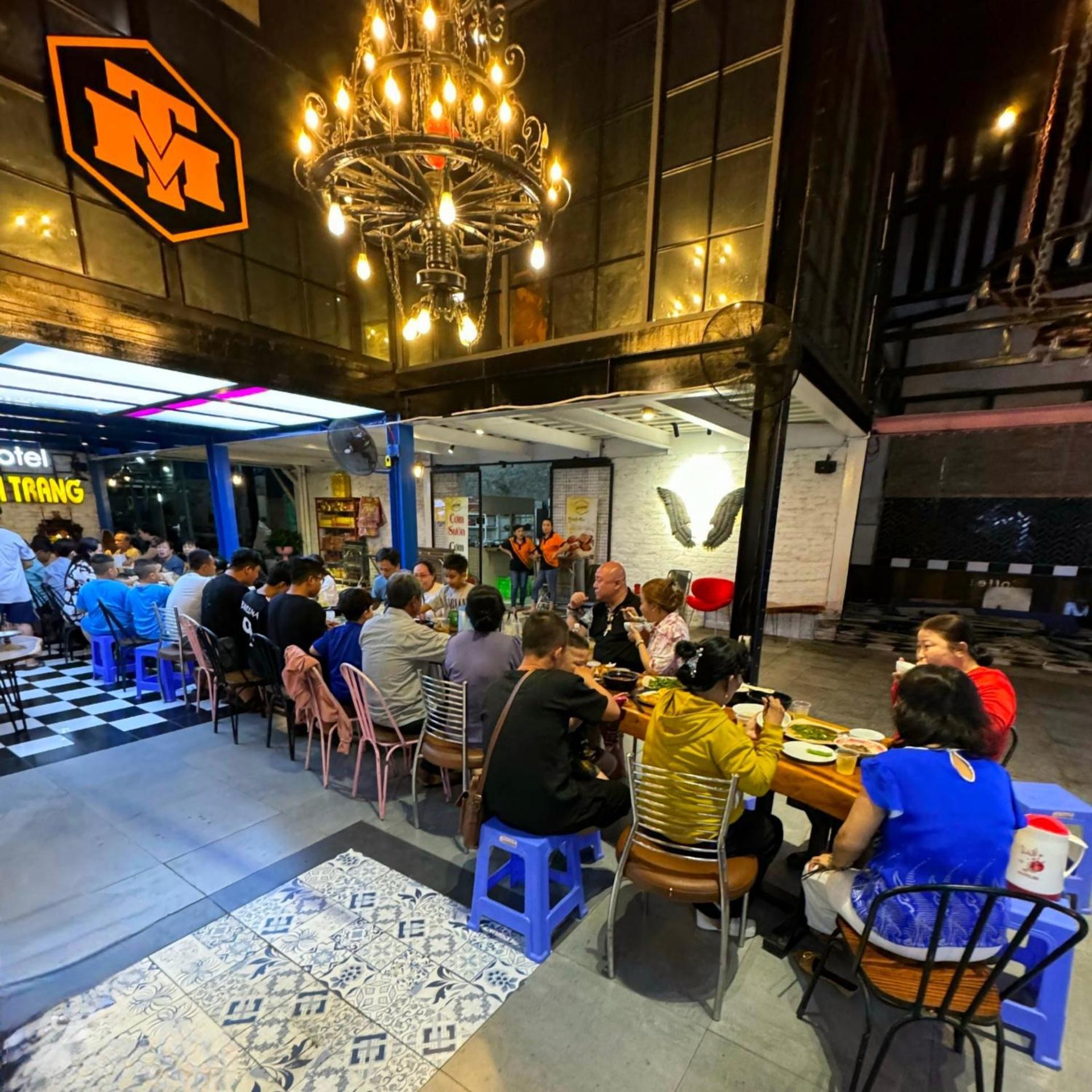 Minh Trang Motel Châu Đốc Eksteriør billede